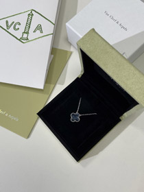 Van Cleef & Arpels Sapphire Agate Necklace-3776